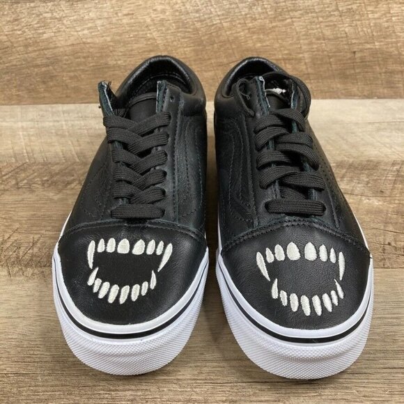 VANS Old Skool Fangs Black Leather Halloween Skate Shoes Womens 5.5 Mens 4 NEW - Picture 1 of 12
